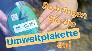 Umweltplakette anbringen so gehts I Kennzeichenboxde [upl. by Ahsiyt]