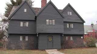 The Salem Witch Museum  All You Need to Know in One Minute  Salem Spotlight [upl. by Baskett342]