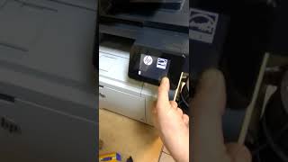 Hard Reset NVRAM HP M521 работает и с другими ЖК дисплеями [upl. by Patrice]